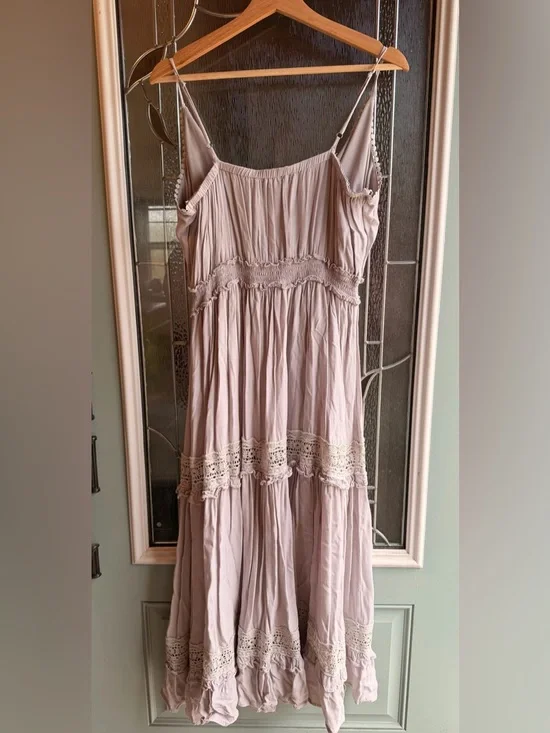 Gigio’s Boho Crochet Trim Maxi Dress - Dusty grey size Large - Picture 5 of 5